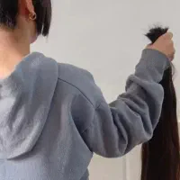 خریدار موی بلند و زیبا