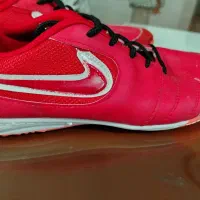 کتونی و کفش