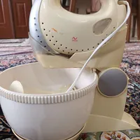 هم زن سه کاره نو