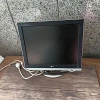 مانیتور وکیس