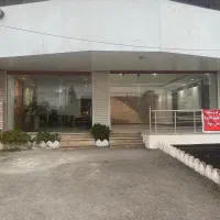 اجاره واحد تجاری ۱۲۰ متری