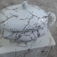 آجیل خوری شکلات خوری