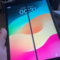 تبلت آیپد ipad 7th 2019 apple خط روی ال سی دی