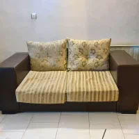 مبلمان و میز عسلی