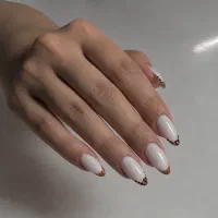 خدمات ناخن و مدل جهت عکاسی