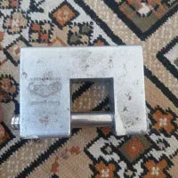 قفل کتابی