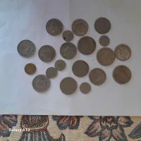 تعدادی سکه قدیمی ایرانی خارجی