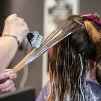 رنگکار حرفه ای برای سالن معروف و پرمشتری نیازمندیم