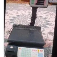 ترازو  دیجیتالی محک