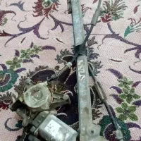 شیشه بالابر پژو جلو سمت راننده
