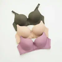 لباس زیر آوینا