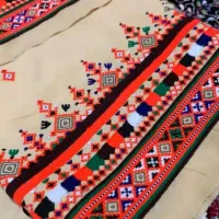 دوچگرم خاش|لباس|پسکوه, |دیوار