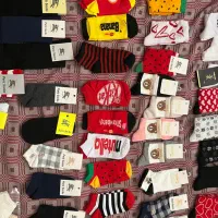 تعدادی جوراب جمع کردن آنلاین شاپ تک و عمده|لباس|تهران, شهرک کوهسار|دیوار