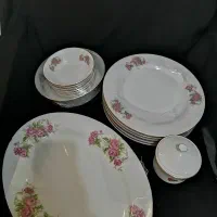 ظروف چینی گل سرخ توس