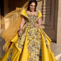 دوخت لباس مجلسی با کم ترین دستمزد