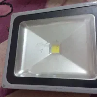 پرژکتور ۵۰ و ۱۰۰ وات