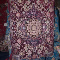 پشتی سنتی زرشکی