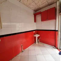 مغازه پاخور وشلوغ