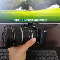 کنون m50 مارک 2 با لنز 10-22 و 50 f1.4