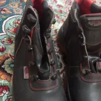 کفش کار یا کفش ایمنی محکم و سالم|کیف، کفش، کمربند|قم, باغ شریفی|دیوار