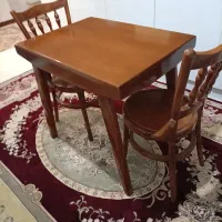 میزغذاخوری