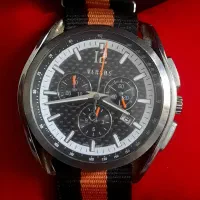 ورسوم از مجموعه ورساچه ،سوئیس موتور طلائی