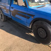 راننده نیسان