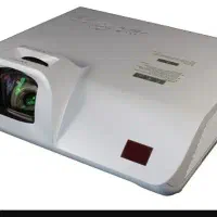 ویدیو پروژکتور با کیفیت بالا