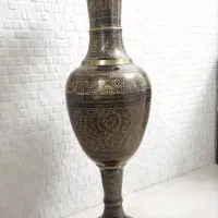 گلدان برنجی قلم‌زنی قدی