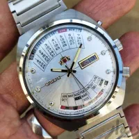 ساعت اورینت جهان نما|ساعت|کرج, شهرک فهمیده|دیوار