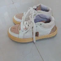 کفش|کیف، کفش، کمربند|خواف, |دیوار