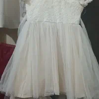 تعدادی لباس دخترانه در حد نو