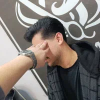 نیاز به یک آرایشگر ماهر