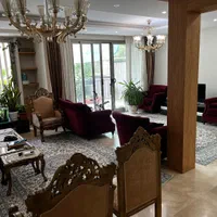 منزل ویلایی سه طبقه لوکس خیابان باغ دریاچه|فروش خانه و ویلا|اصفهان, باغ دریاچه|دیوار