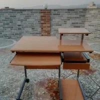 میز کامپیوتر در حد نو تمیز|میز تحریر و کامپیوتر|سبزوار, هویزه|دیوار