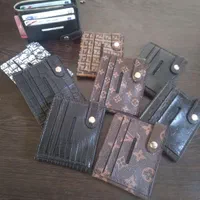 تولید و پخش کیف پولی و جاکارتی|کیف، کفش، کمربند|بروجن, |دیوار