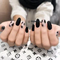 کاشت ناخن۳۵۰