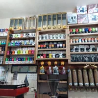 همکار خانم جهت کار در مغازه قهوه فروشی