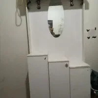 جا کفشی کمد و آینه دار در حد نو