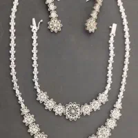 دو سرویس نقره مشابه طلا سفید