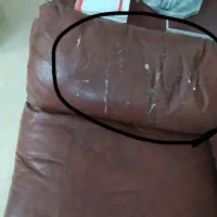 مبلمان چرم هفت نفره ب همراه میز و دو تا عسلی|مبلمان خانگی و میز عسلی|هشتگرد, فاز ۷ مهستان|دیوار