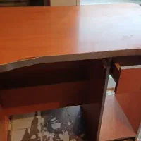 میز کامپیوتر و یا دخل