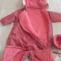 تعدادی لباس زمستانه بچه گانه|کفش و لباس بچه|صدرا-فارس, فاز ۱|دیوار