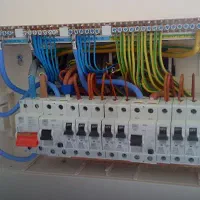 برقکار/سیم کشی / عیب یابی / رفع اتصالی/