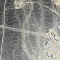 زمین دزک بالا