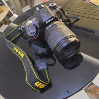 نیکون D7100 کم‌کارکرد + کیف و شارژر