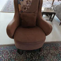 مبل هفت نفره راحتی ۴ تک نفره و کاناپه ۳ نفره|مبلمان خانگی و میز عسلی|مشهد, حسابی جنوبی (شهرک غرب)|دیوار
