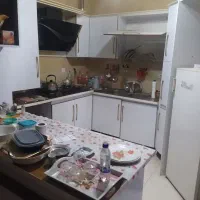 فروش اپارتمان لپویی دو خوابه کاغذ دیواری