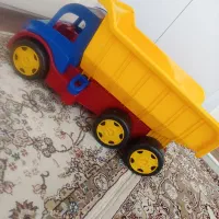 اسباب بازی فروشی