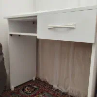 میز|آرایشگاه و سالنهای زیبایی|کاشمر, |دیوار